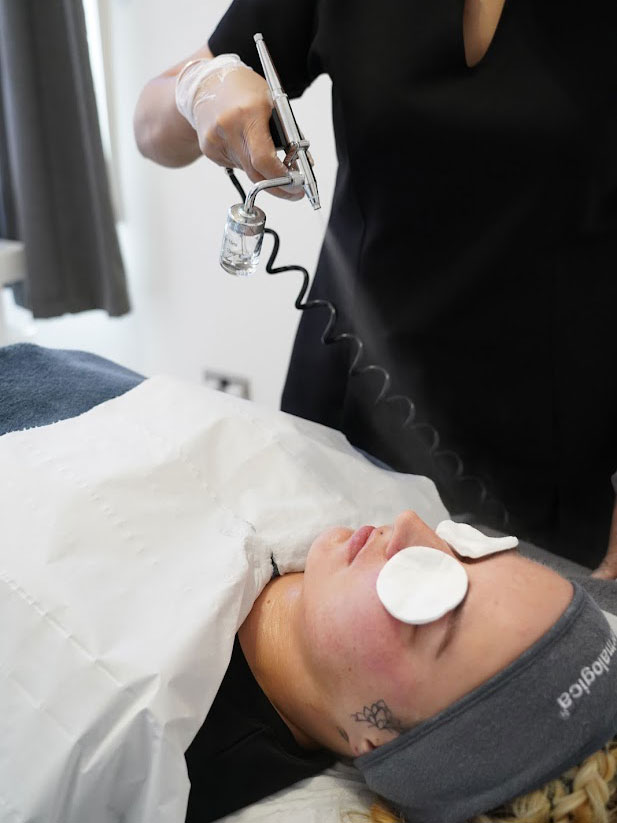 3D HydrO2 Facial HUSH Hair and Beauty Salon Birmingham