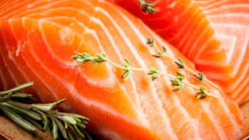 8 Foods That Help Your Hair Grow Faster at HUSH Hair in Birmingham